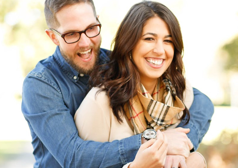 smiling-couple